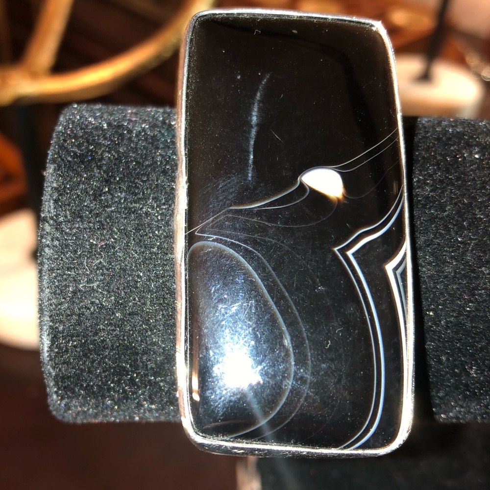 Stunning Black & silver bracelet, new, never worn.